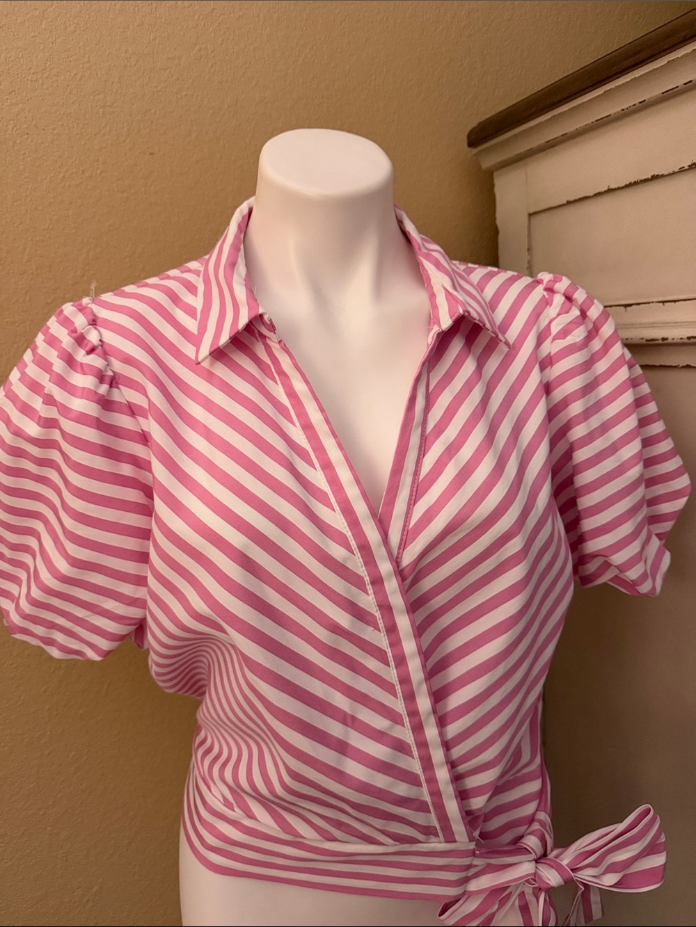 Milk & Honey Women’s Pink Striped Wrap Top - Classic Collared Short Puffy Sleeve